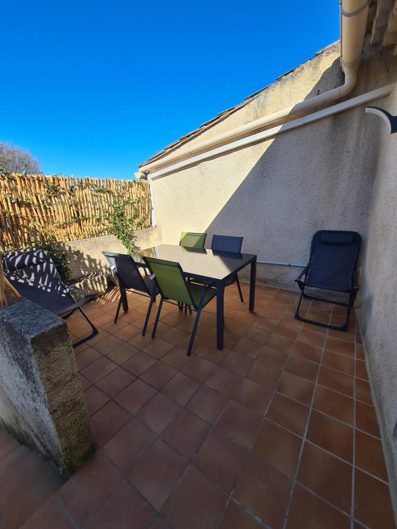 Apartamento Les Oliviers Ansouis Exterior foto